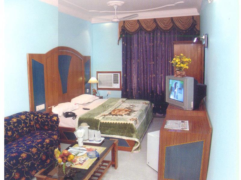 Fabhotel Ashu Palace Karol Bagh Delhi  Eksteriør billede