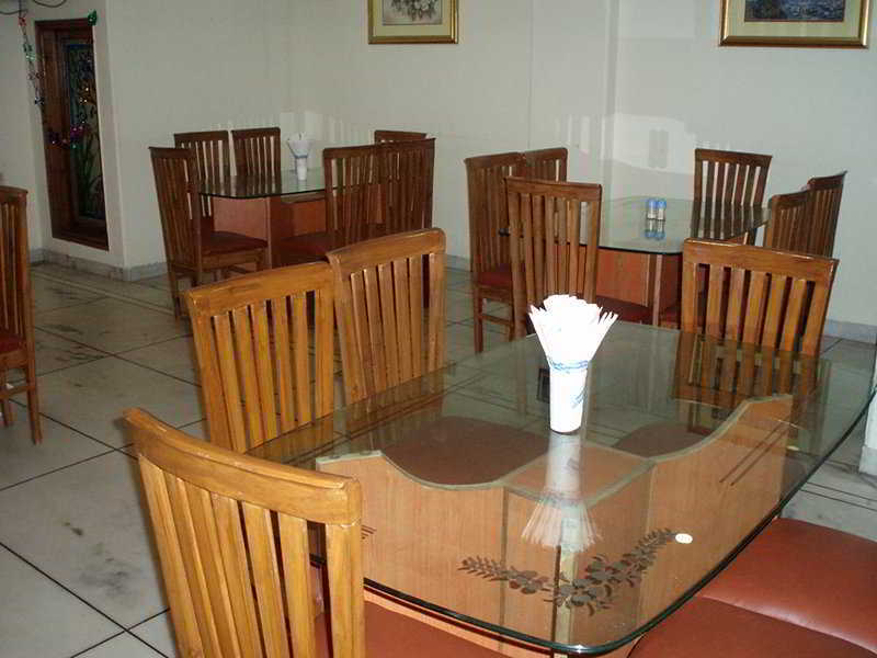 Fabhotel Ashu Palace Karol Bagh Delhi  Restaurant billede